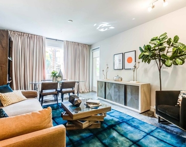 7290 Edinger Avenue - Photo Thumbnail 11