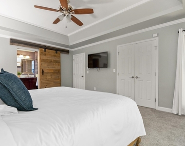 3926 Pineview Drive Se - Photo Thumbnail 21