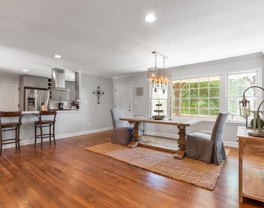 3926 Pineview Drive Se - Photo Thumbnail 7