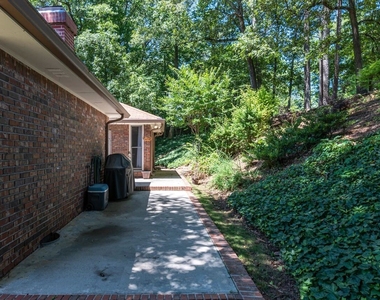 3926 Pineview Drive Se - Photo Thumbnail 27