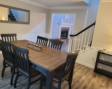 1356 Velvet Creek - Photo Thumbnail 3