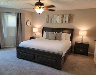 1356 Velvet Creek - Photo Thumbnail 31