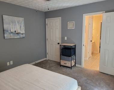 1356 Velvet Creek - Photo Thumbnail 28
