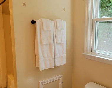 1356 Velvet Creek - Photo Thumbnail 24