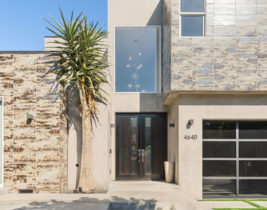 4640 Radford Avenue - Photo Thumbnail 6