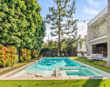 4640 Radford Avenue - Photo Thumbnail 27