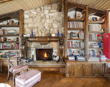 3537 Berry Drive - Photo Thumbnail 3