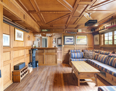 3537 Berry Drive - Photo Thumbnail 9