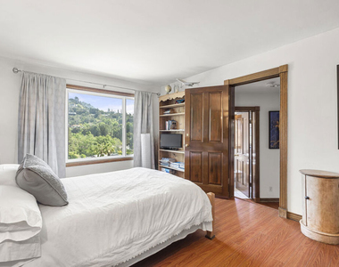 3537 Berry Drive - Photo Thumbnail 20