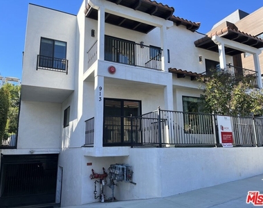 913 Hilldale Avenue - Photo Thumbnail 1