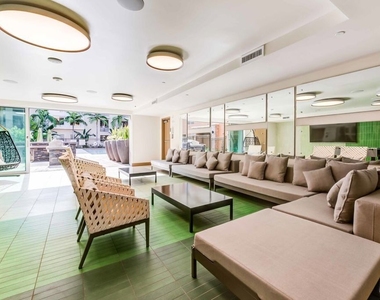 7290 Edinger Avenue - Photo Thumbnail 30