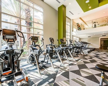 7290 Edinger Avenue - Photo Thumbnail 8