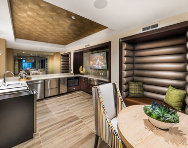 7290 Edinger Avenue - Photo Thumbnail 64