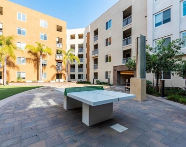 7290 Edinger Avenue - Photo Thumbnail 23