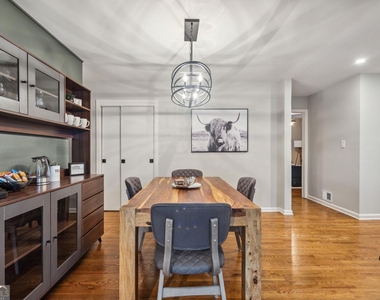 425 Sw Plantation Road - Photo Thumbnail 6