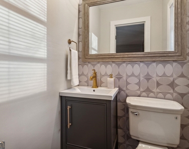 425 Sw Plantation Road - Photo Thumbnail 19