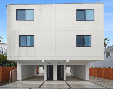 171 S Hoover Street - Photo Thumbnail 36