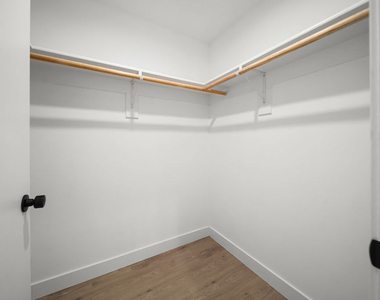 171 S Hoover Street - Photo Thumbnail 24