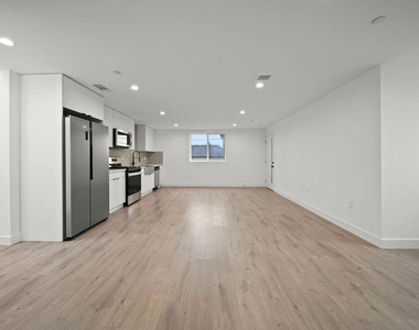 171 S Hoover Street - Photo Thumbnail 3