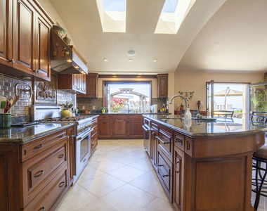 2624 Costebelle Drive - Photo Thumbnail 11