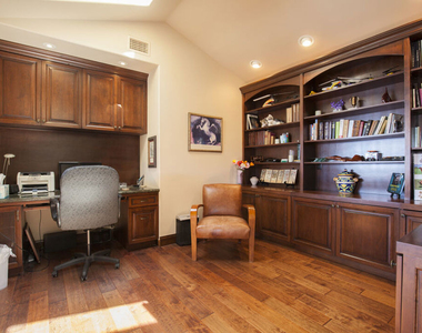 2624 Costebelle Drive - Photo Thumbnail 14