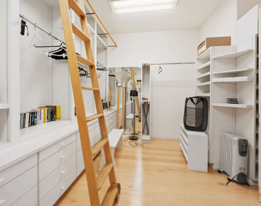 7350 Brodiaea Way - Photo Thumbnail 34