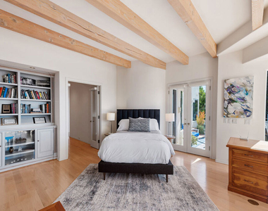 7350 Brodiaea Way - Photo Thumbnail 40