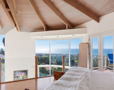 7350 Brodiaea Way - Photo Thumbnail 30