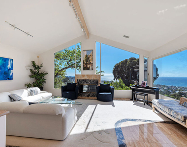 7350 Brodiaea Way - Photo Thumbnail 11