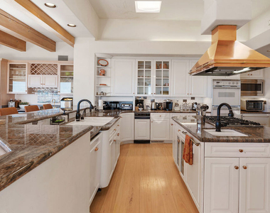 7350 Brodiaea Way - Photo Thumbnail 13
