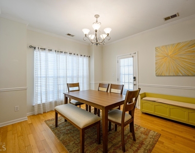 4632 Liberty Square Drive - Photo Thumbnail 9