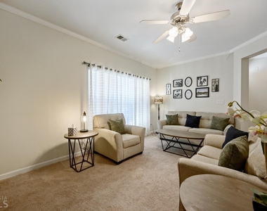4632 Liberty Square Drive - Photo Thumbnail 5