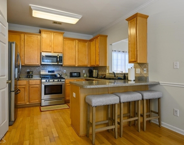 4632 Liberty Square Drive - Photo Thumbnail 11