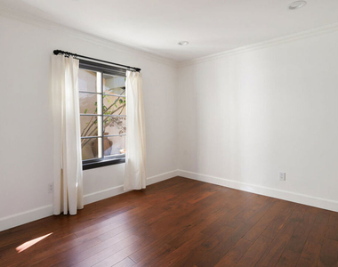 3962 Tarrybrae Terrace - Photo Thumbnail 28