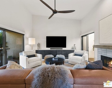 300 E Tiffany Circle - Photo Thumbnail 2