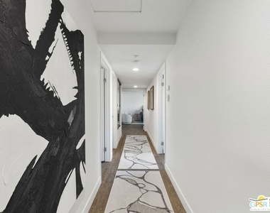 300 E Tiffany Circle - Photo Thumbnail 24
