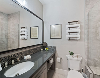 55140 Spring Creek Court - Photo Thumbnail 16