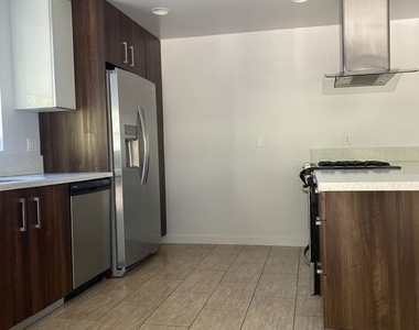 1968 N Lake Avenue - Photo Thumbnail 2