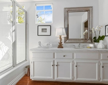 9980 Durant Drive - Photo Thumbnail 12