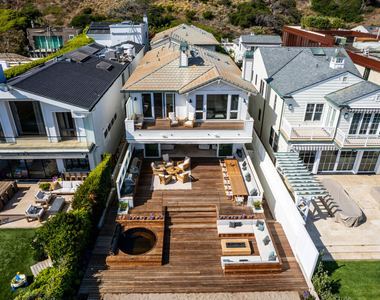 30962 Broad Beach Road - Photo Thumbnail 20