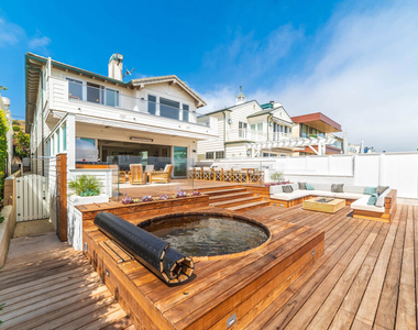 30962 Broad Beach Road - Photo Thumbnail 17