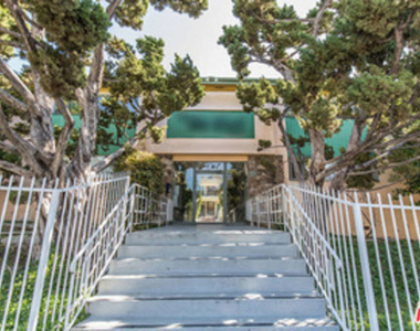 1940 Carmen Avenue - Photo Thumbnail 20