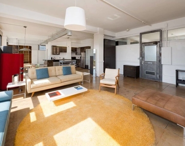 108 W 2nd Street - Photo Thumbnail 3