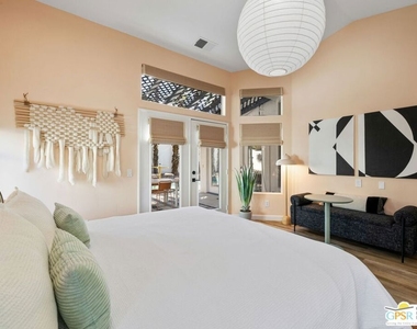 45420 Desert Fox Drive - Photo Thumbnail 35