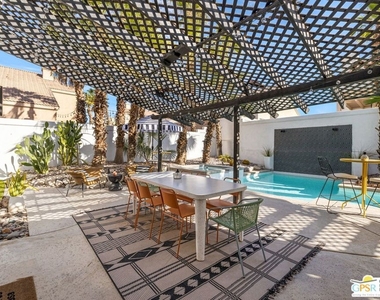 45420 Desert Fox Drive - Photo Thumbnail 12