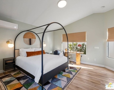 45420 Desert Fox Drive - Photo Thumbnail 17