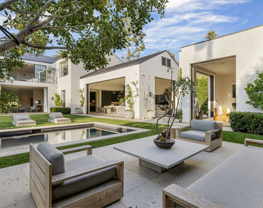12846 Highwood Street - Photo Thumbnail 11