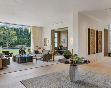 12846 Highwood Street - Photo Thumbnail 2