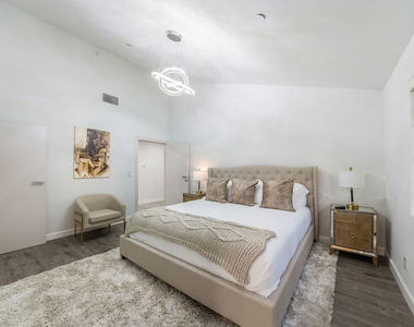5010 Fulton Avenue - Photo Thumbnail 42