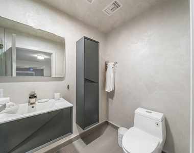 5010 Fulton Avenue - Photo Thumbnail 33